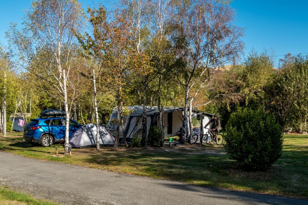 Alpine Adventure Holiday Park แฮนเมอร์สปริงส์ ภายนอก รูปภาพ