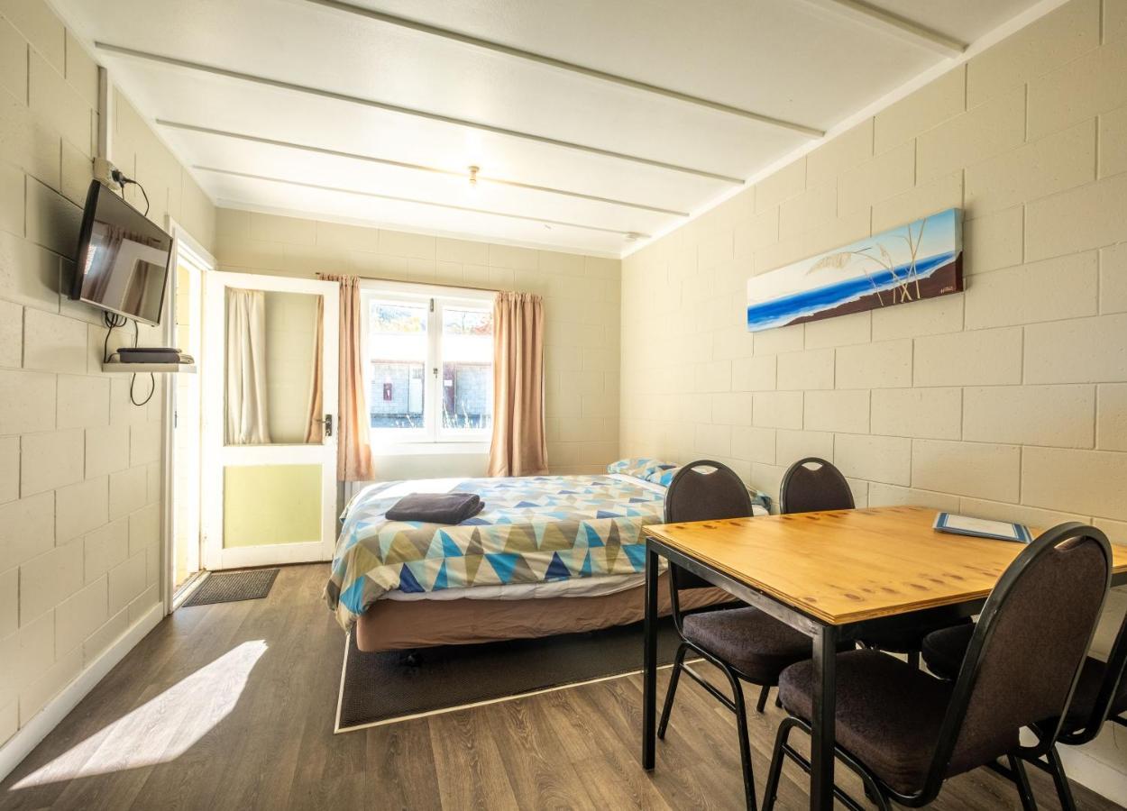 Alpine Adventure Holiday Park แฮนเมอร์สปริงส์ ภายนอก รูปภาพ