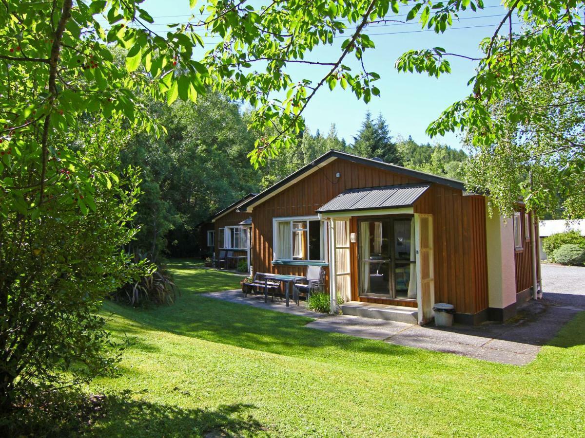 Alpine Adventure Holiday Park แฮนเมอร์สปริงส์ ภายนอก รูปภาพ